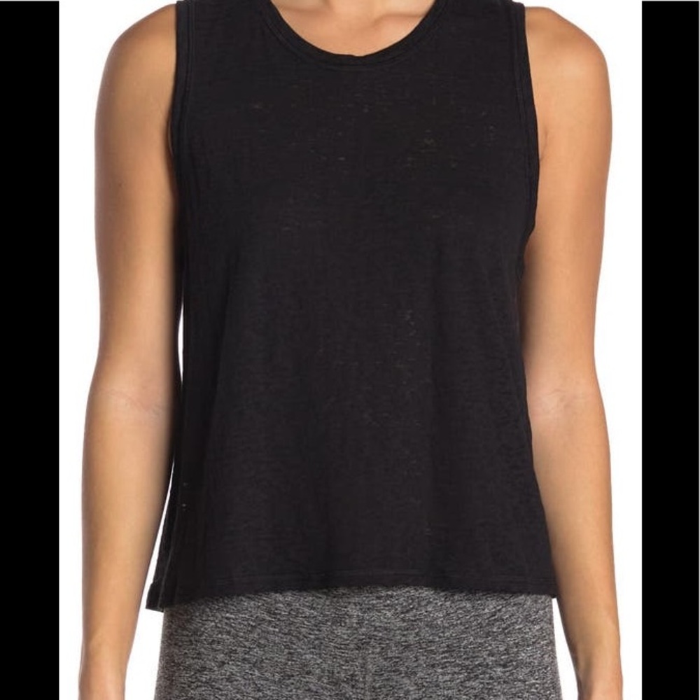 X BY GOTTEX sleeveless scoop neck tank medium black